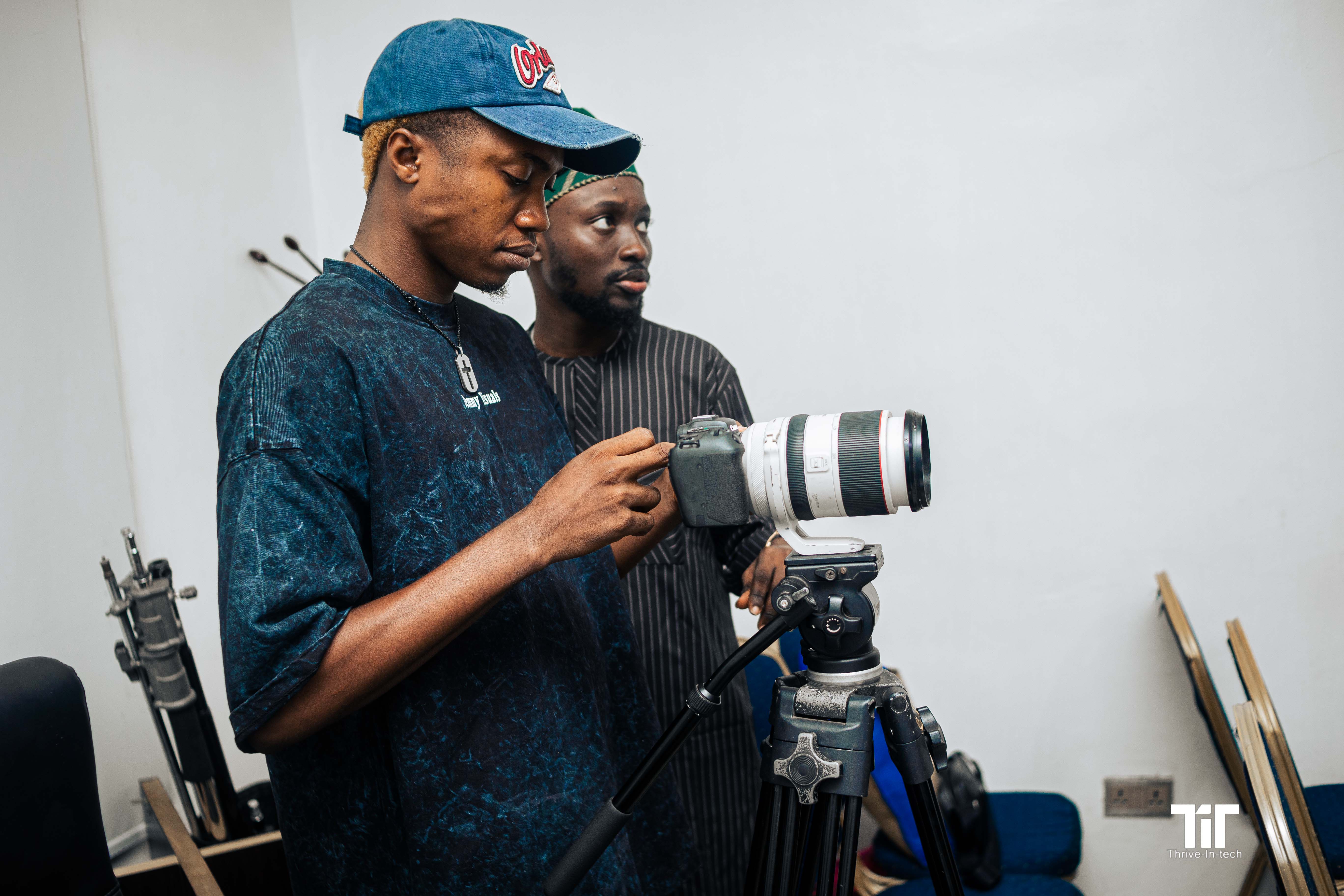 Tit 5 Lagos - 7U0A5827.jpg