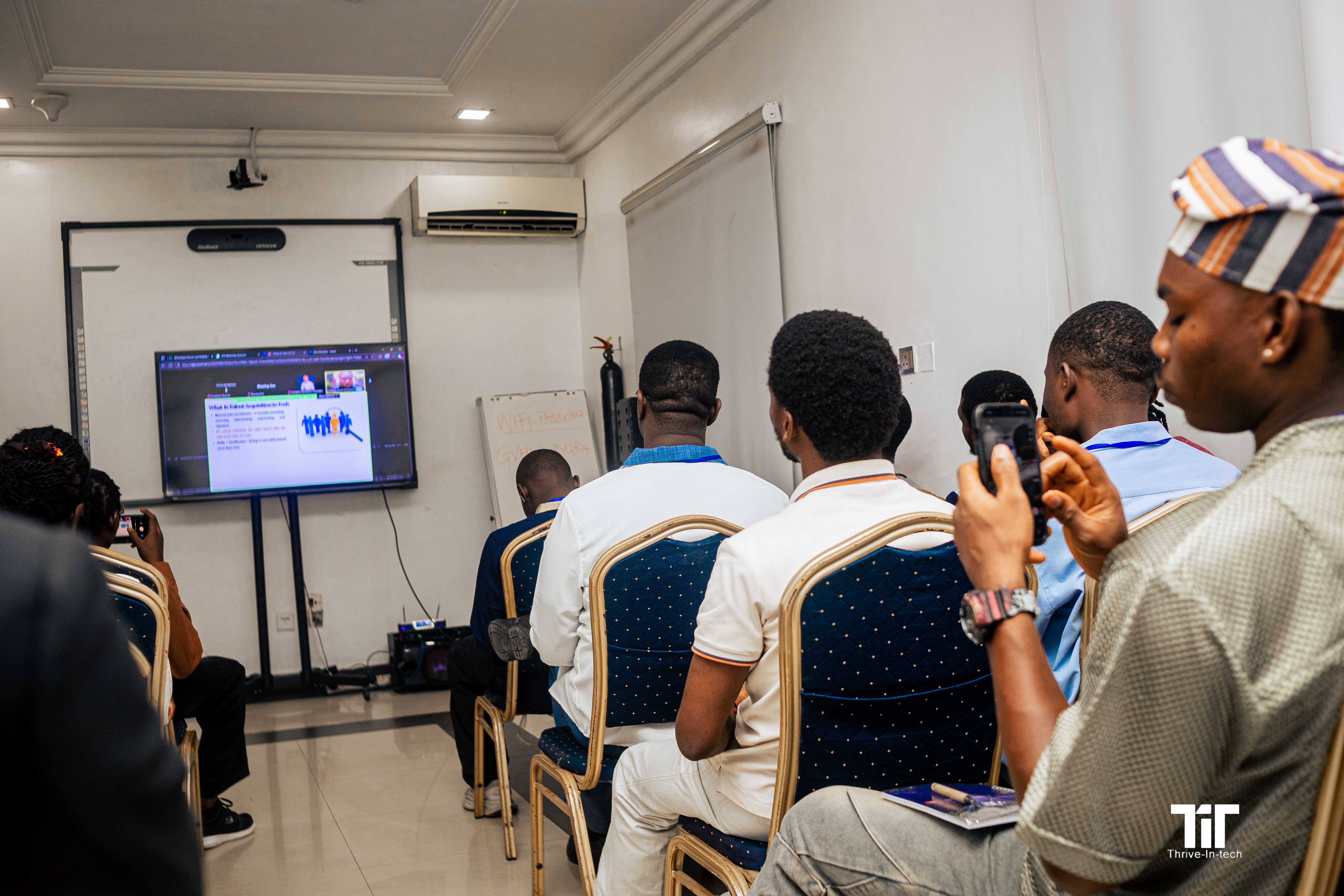 Tit 5 Lagos - 7U0A6002.jpg