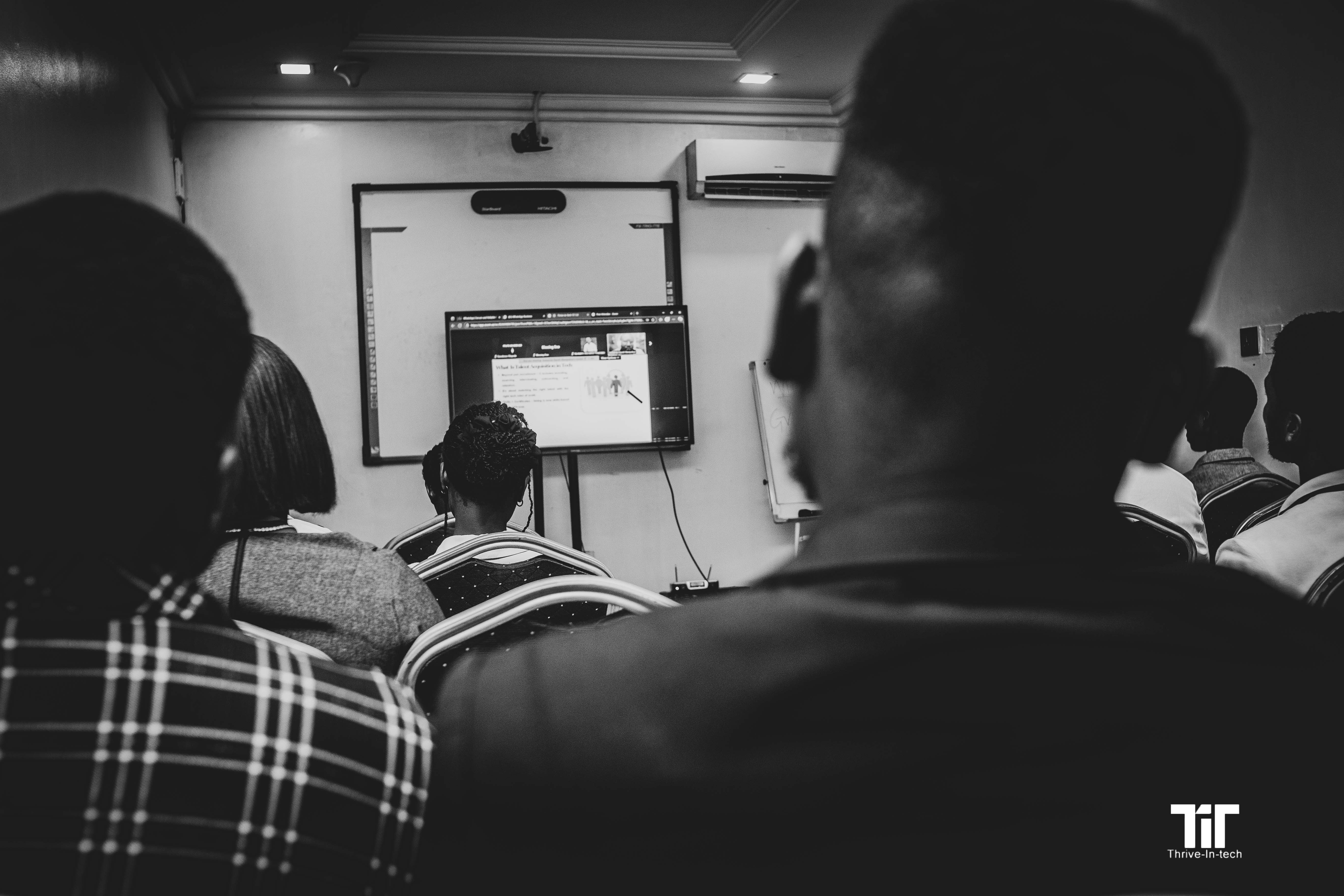 Tit 5 Lagos - 7U0A6003.jpg