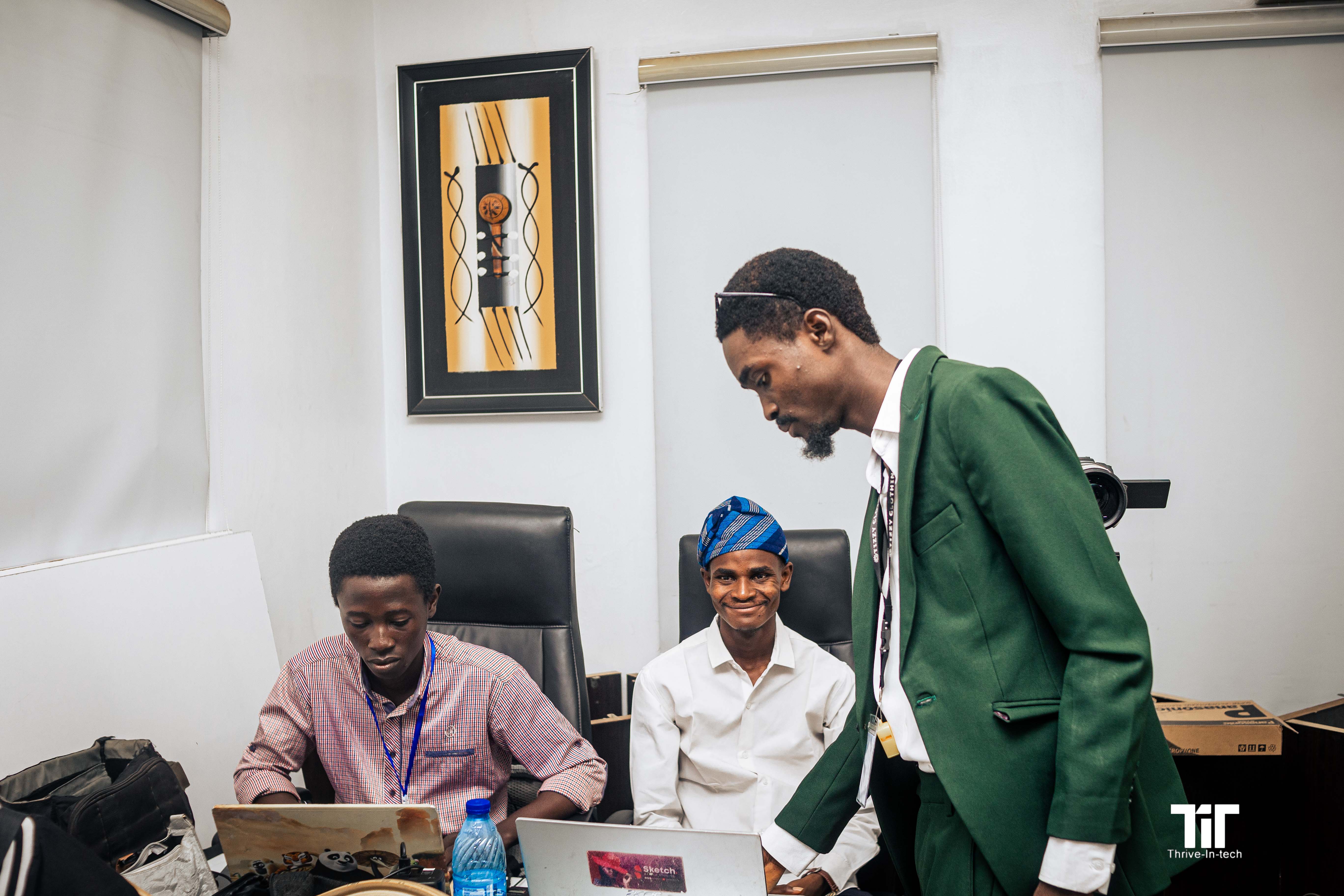 Tit 5 Lagos - 7U0A6022.jpg