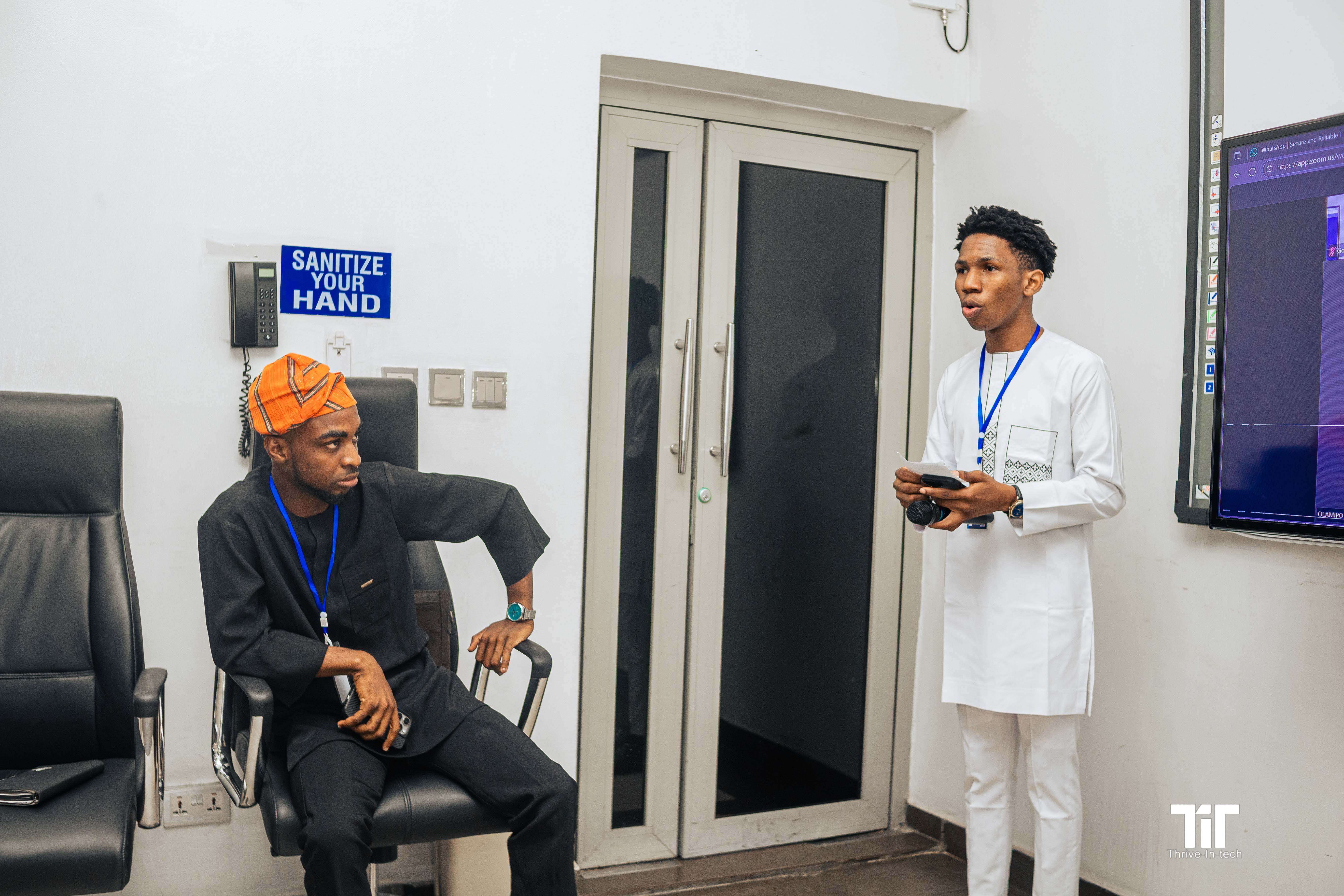 Tit 5 Lagos - 7U0A6025.jpg