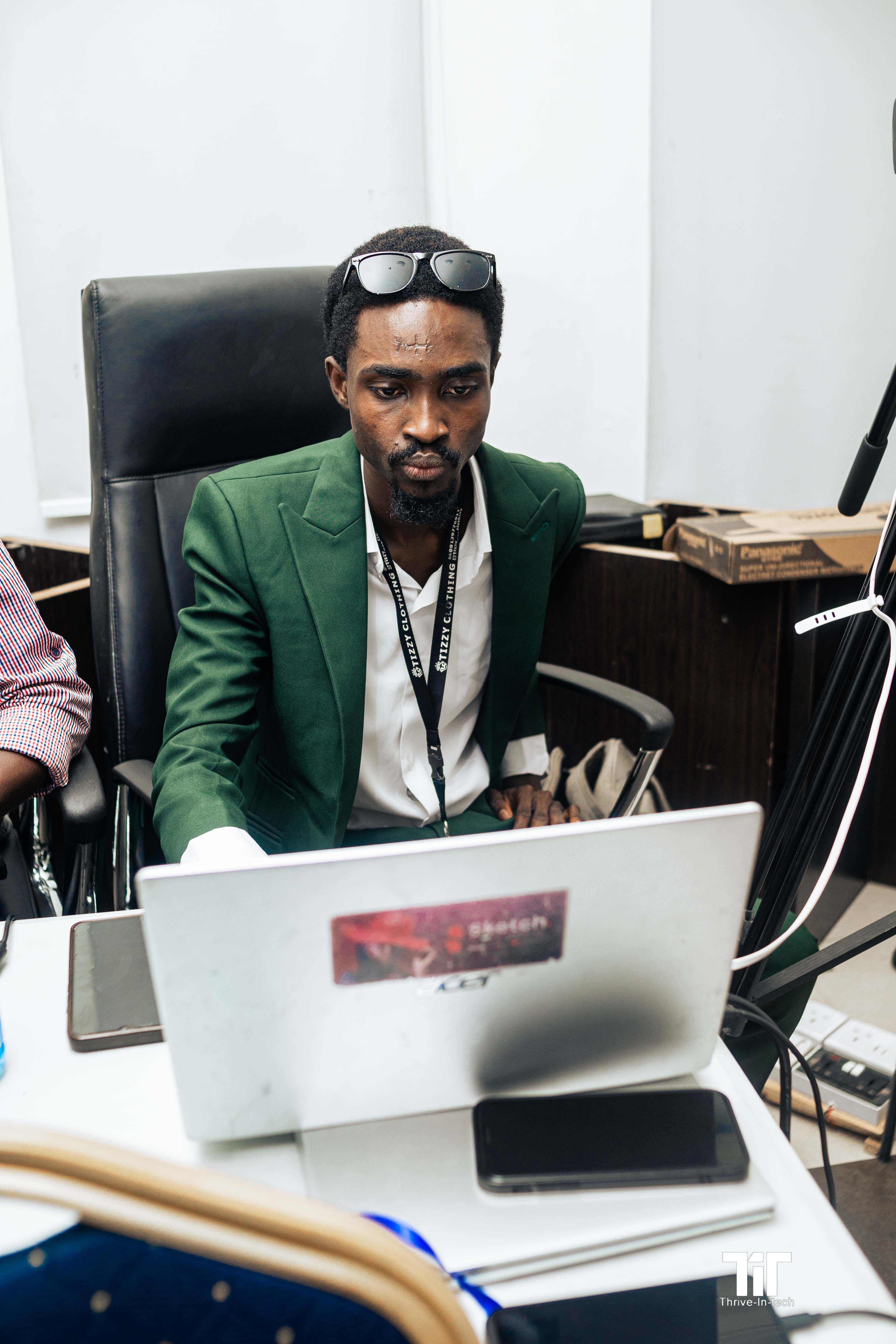 Tit 5 Lagos - 7U0A6088.jpg