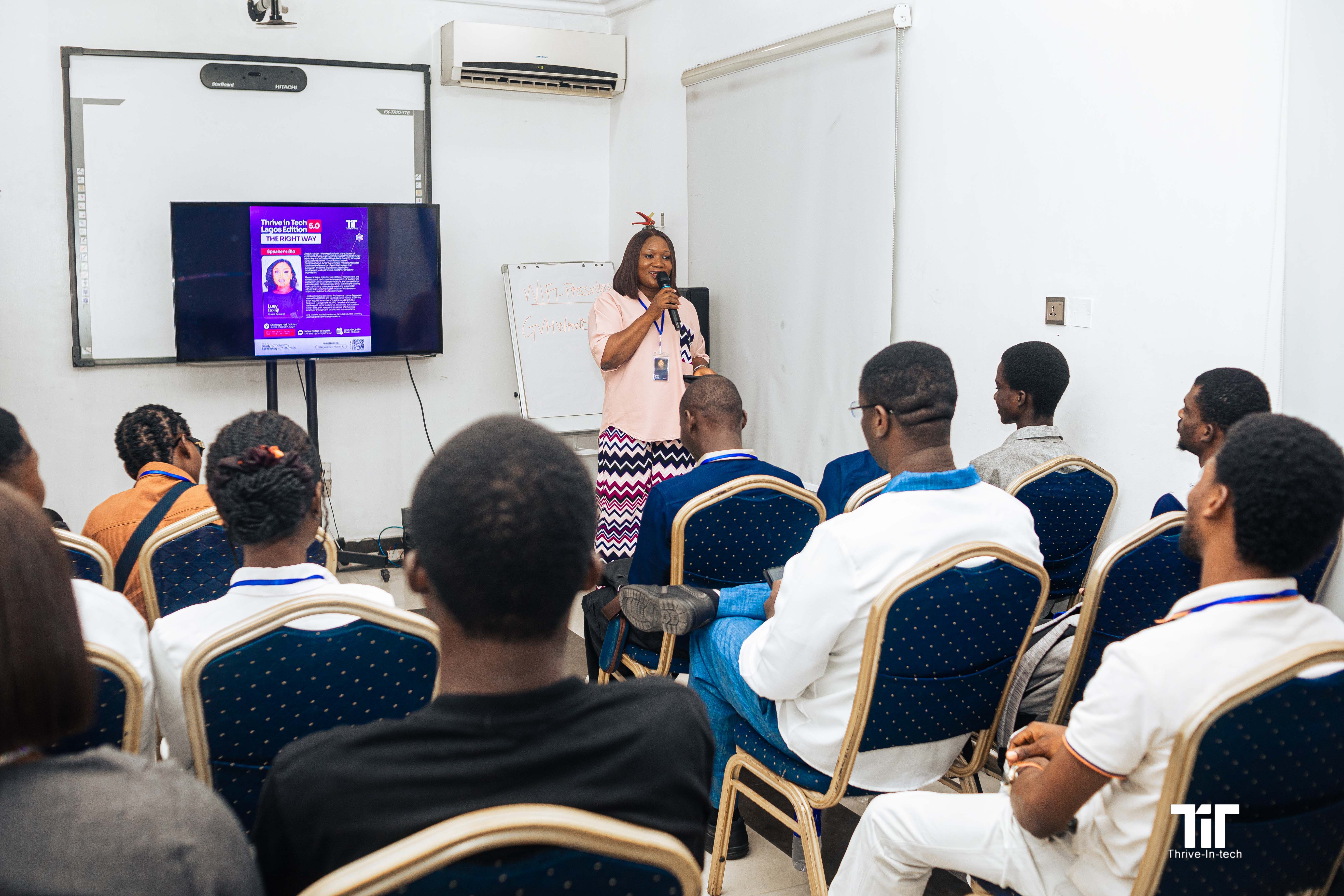 Tit 5 Lagos - 7U0A6097.jpg