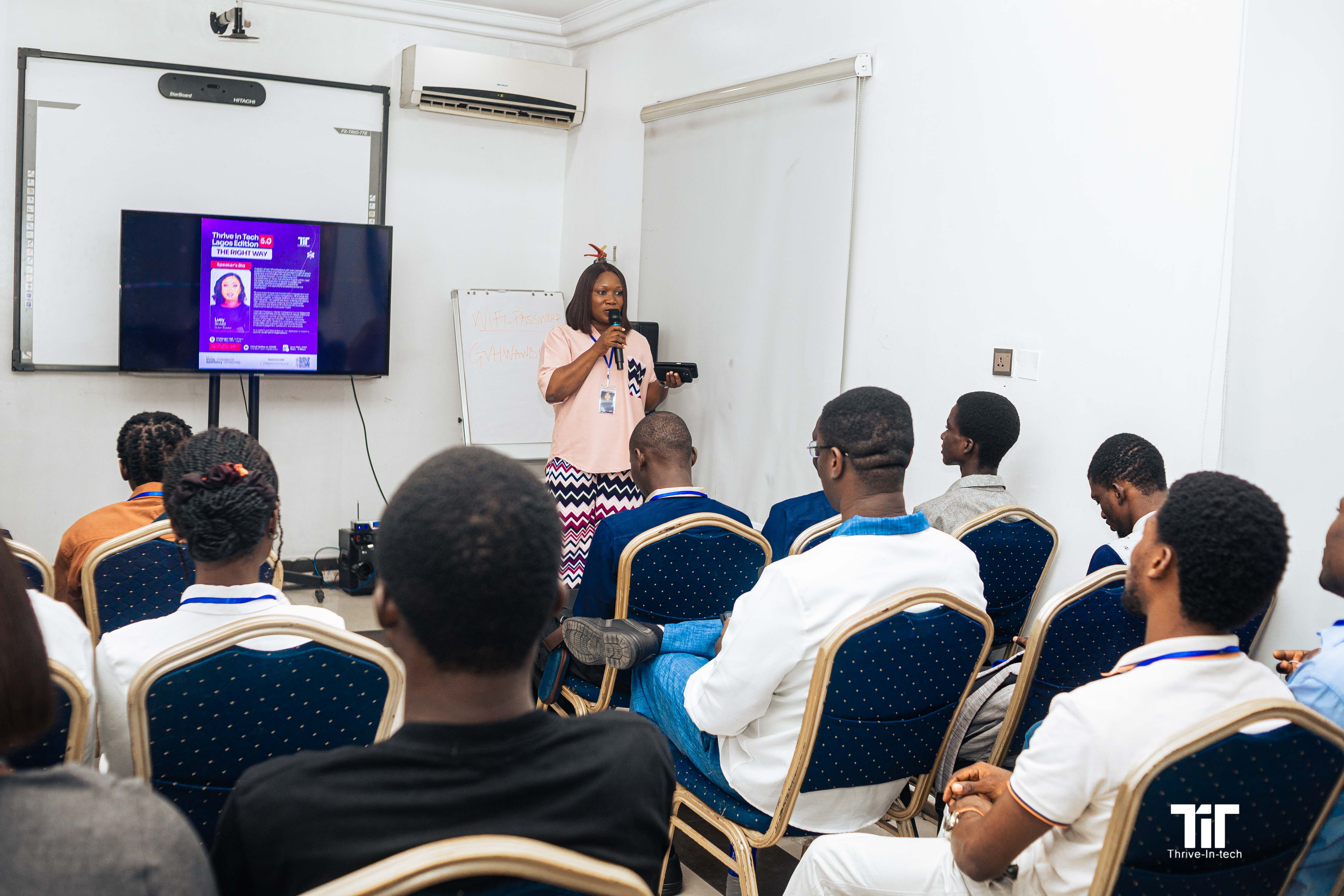 Tit 5 Lagos - 7U0A6098.jpg