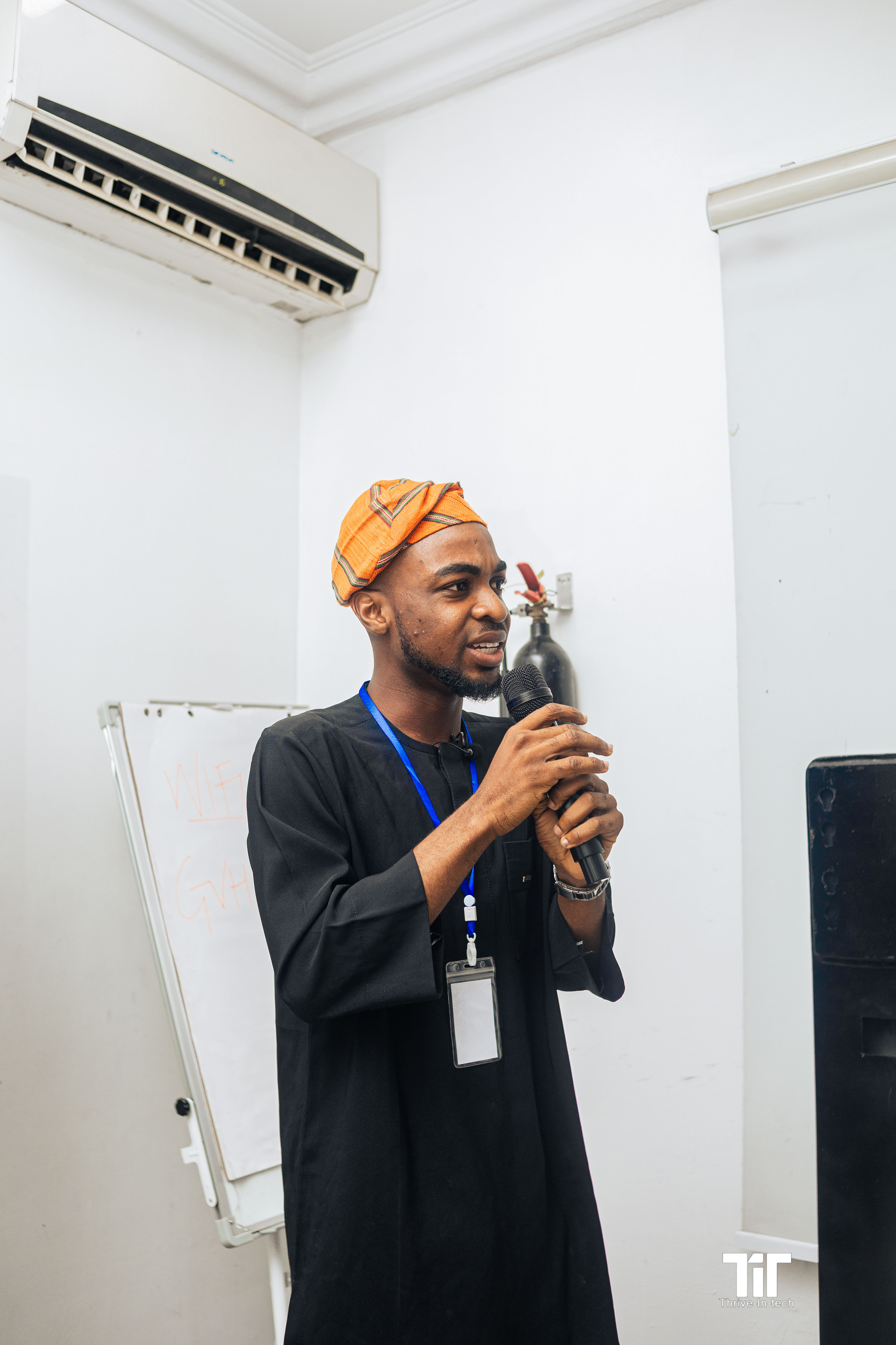 Tit 5 Lagos - 7U0A6115.jpg