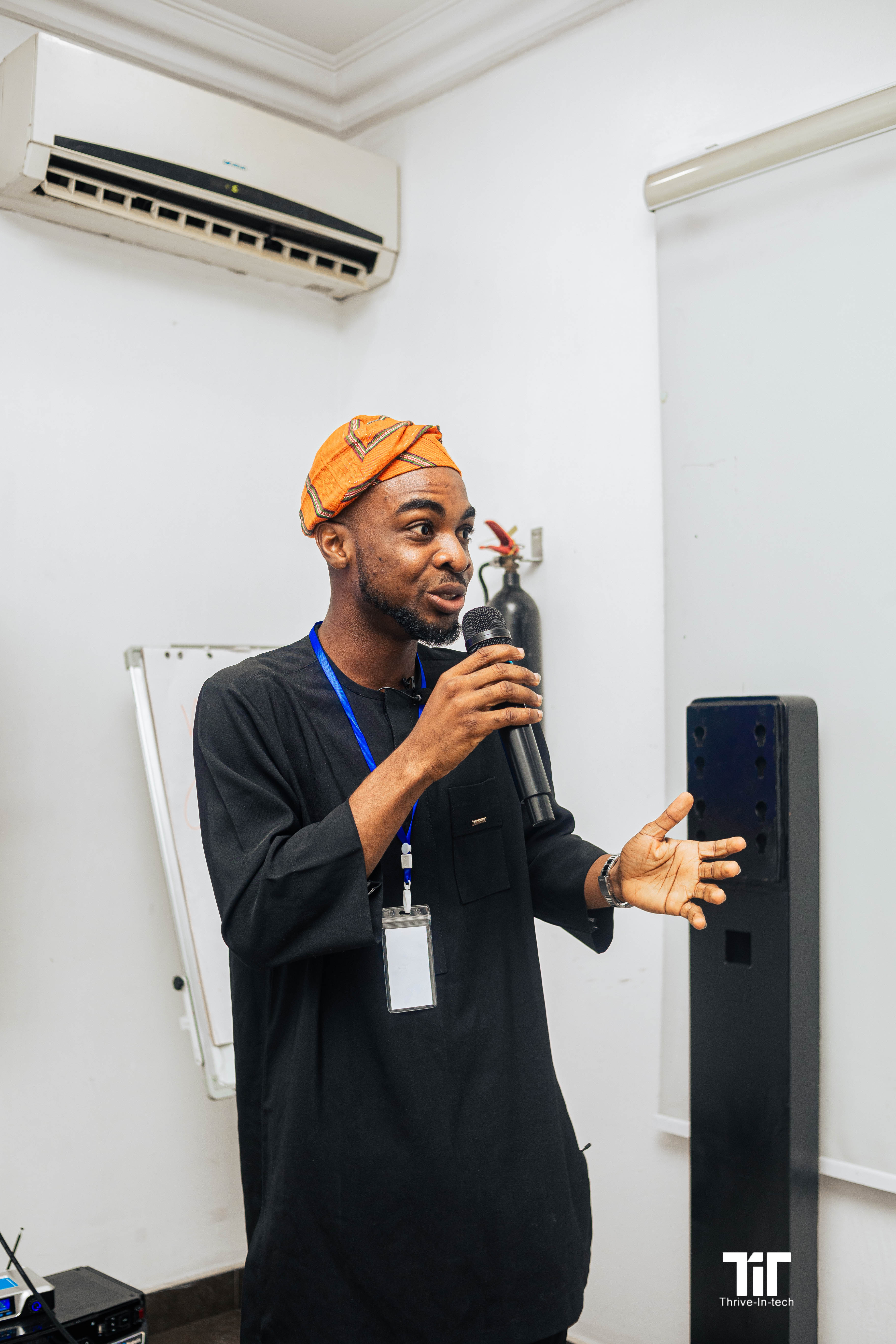 Tit 5 Lagos - 7U0A6117.jpg