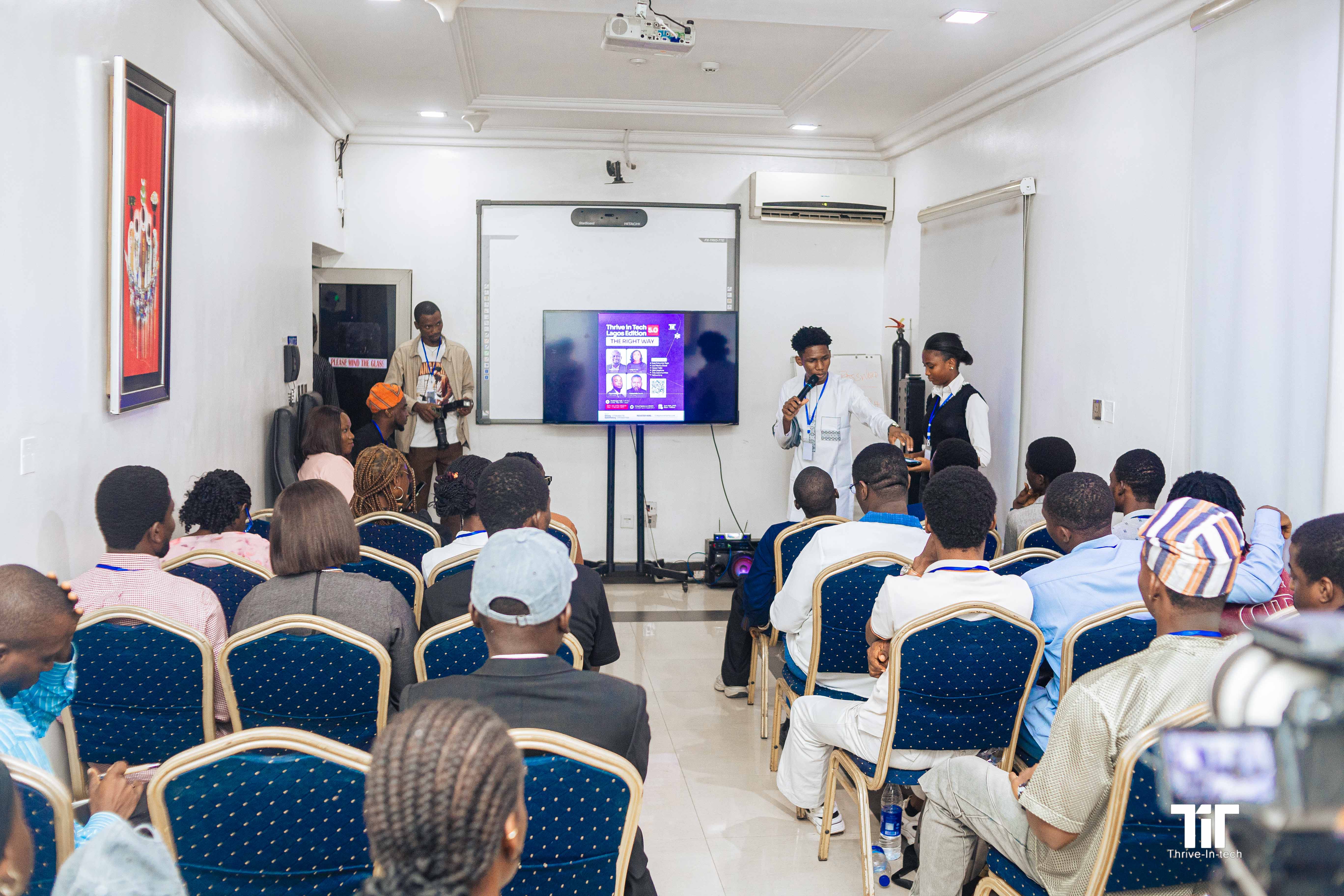 Tit 5 Lagos - 7U0A6255.jpg