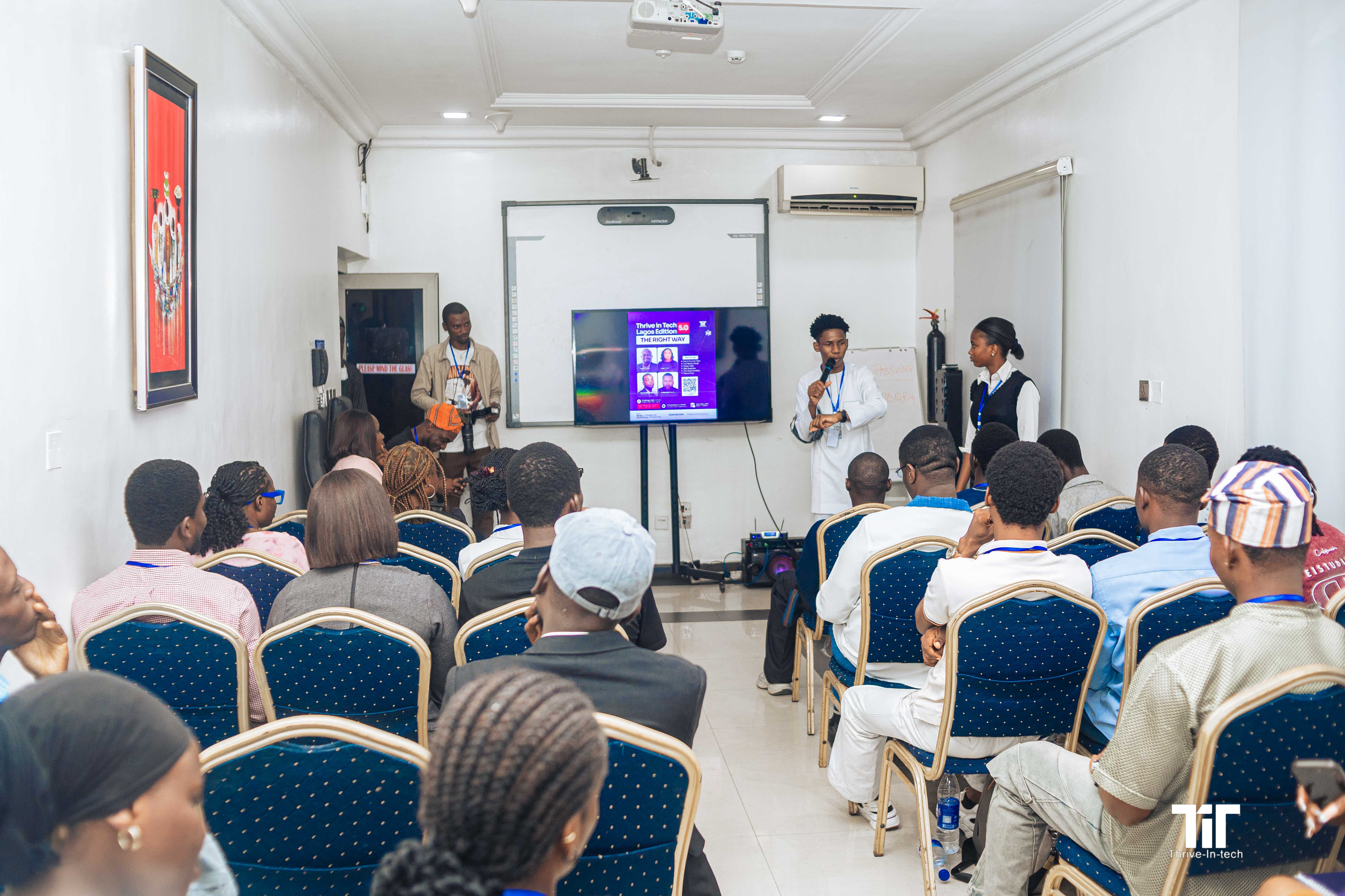 Tit 5 Lagos - 7U0A6257.jpg